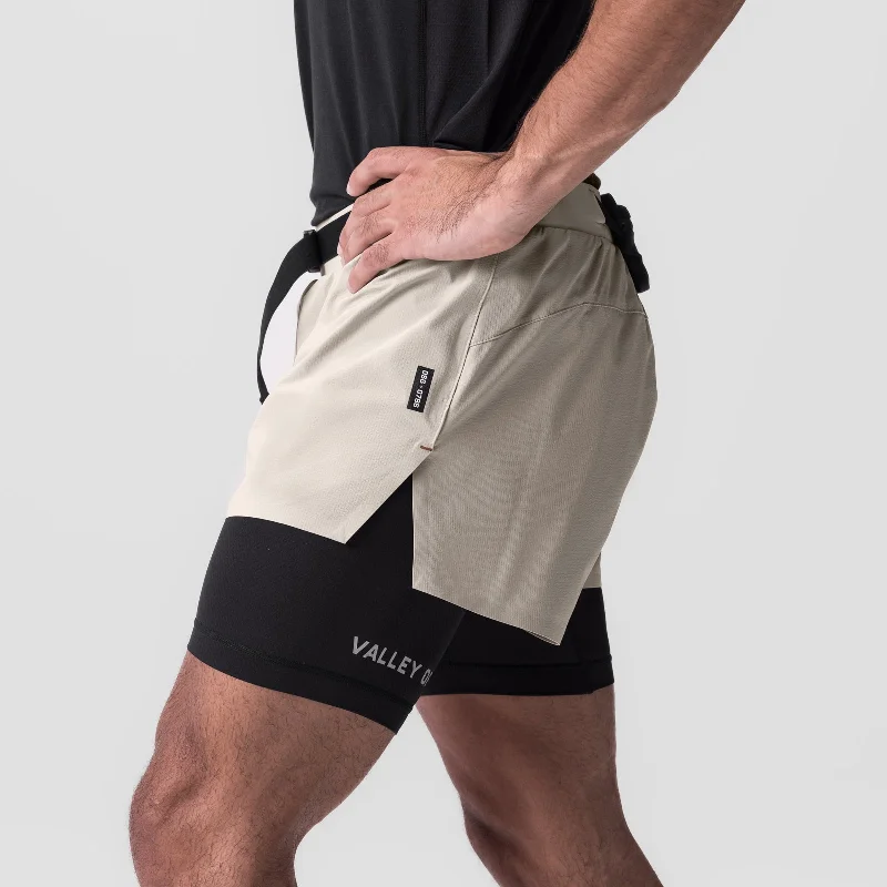 0786. Ripstop 3"" Belt Pack Short   - Beige/Black