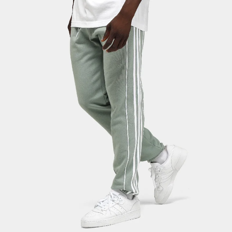 adidas Originals Rekive Sweatpants / Silver Green