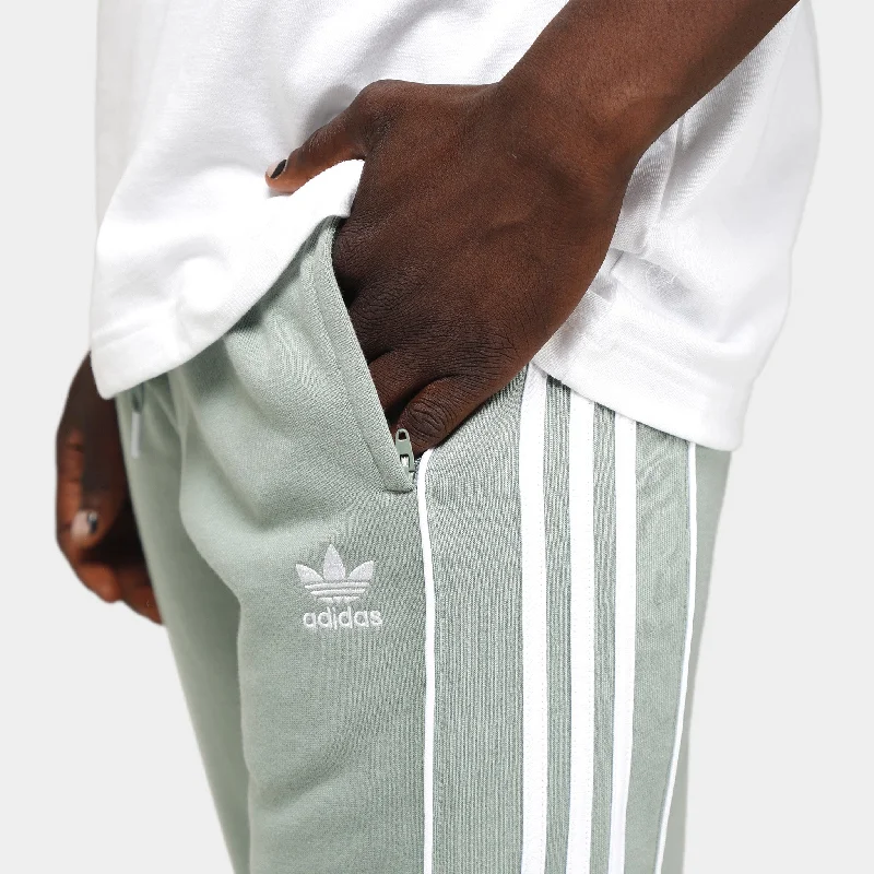 adidas Originals Rekive Sweatpants / Silver Green