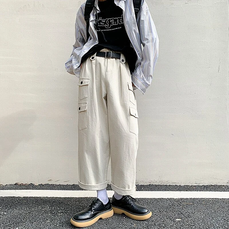 Light khaki / M