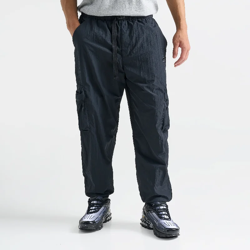 Nike Sportswear Tech Woven Cargo Pants / Black