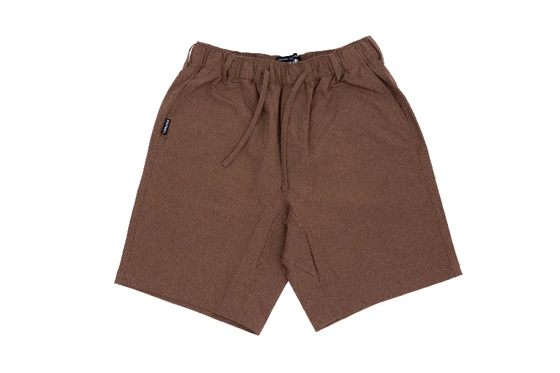 Medium / Brown